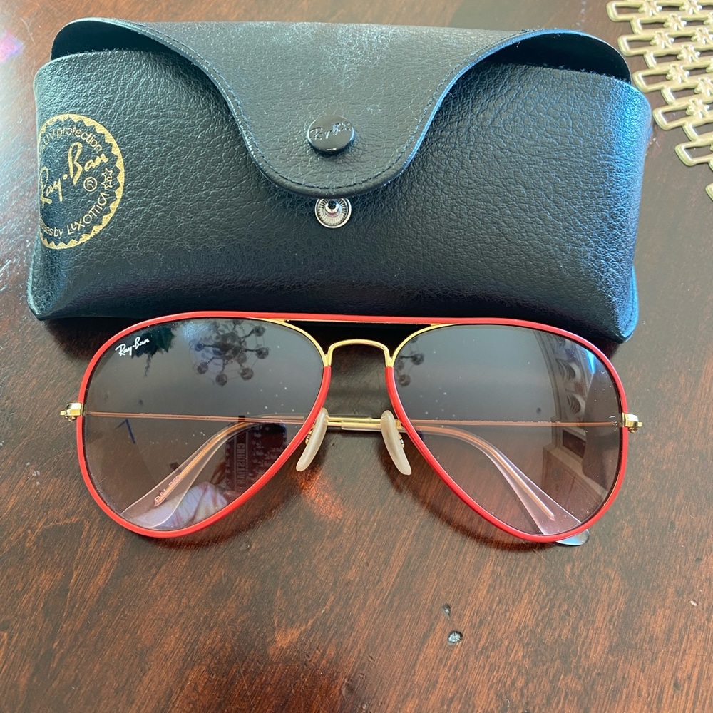 Rayban aviator red and gold glasses rare find authentic